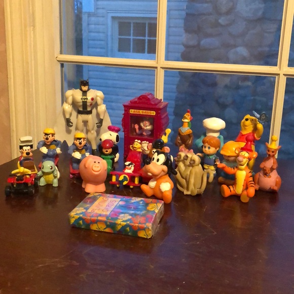 McDonald’s & mini Disney toys - Picture 8 of 8